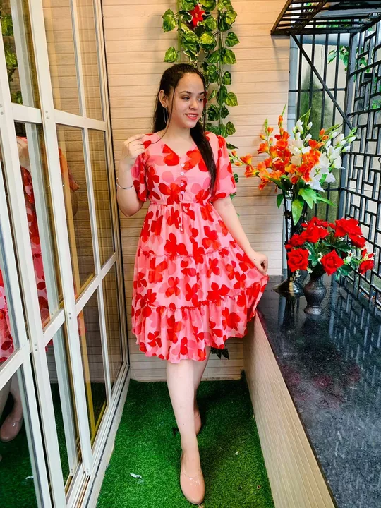 Post image 🔥
new artical
flower print
short one piece's
3 Shades
georgette fabric
size - 32 to 34 bust free
length - 36
price - 650/- Free shipping 
W
•50₹ extra charges for _ASSAM,NAGALAND,MIZORAM,JAMMU KASHMIR,HIMACHAL,MANIPUR, REST OF NORTH EAST INDIA_

✅✅✅✅✅✅✅✅✅