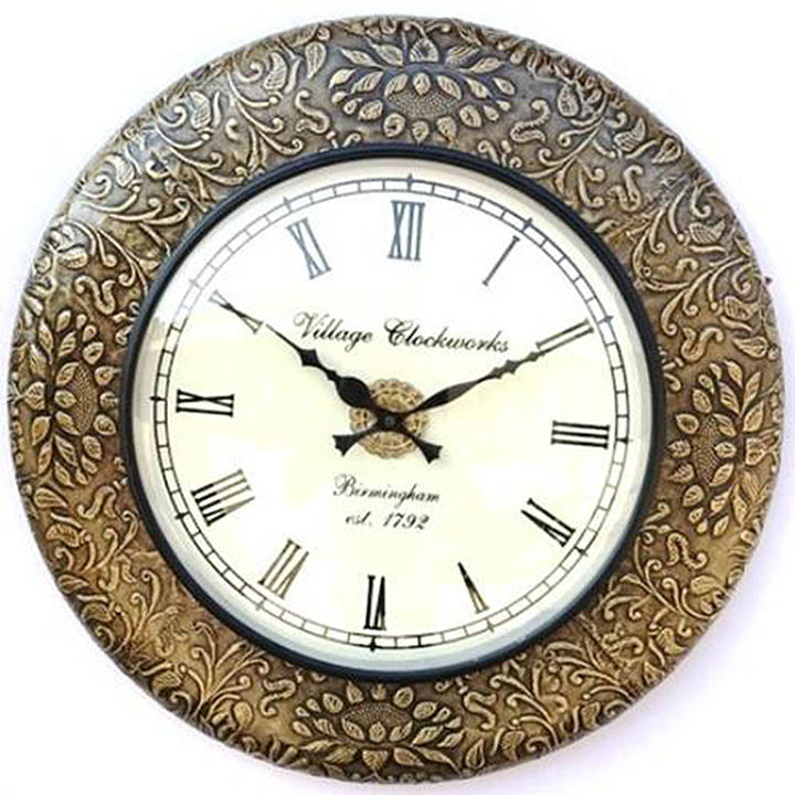 Wooden Wall Clock uploaded by AMII YUGAL PRIVATE LIMITED on 12/18/2020