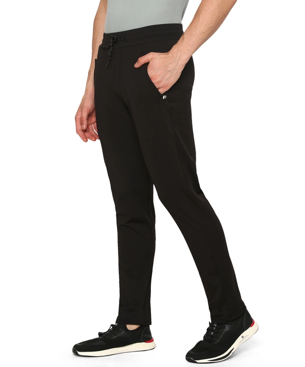 Product image of Simple Stretchable Track Pant 4 Way, price: Rs. 310, ID: simple-stretchable-track-pant-4-way-4ebd817f