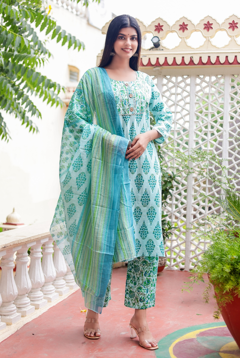 Product image with price: Rs. 495, ID: cotton-three-peice-8137a017