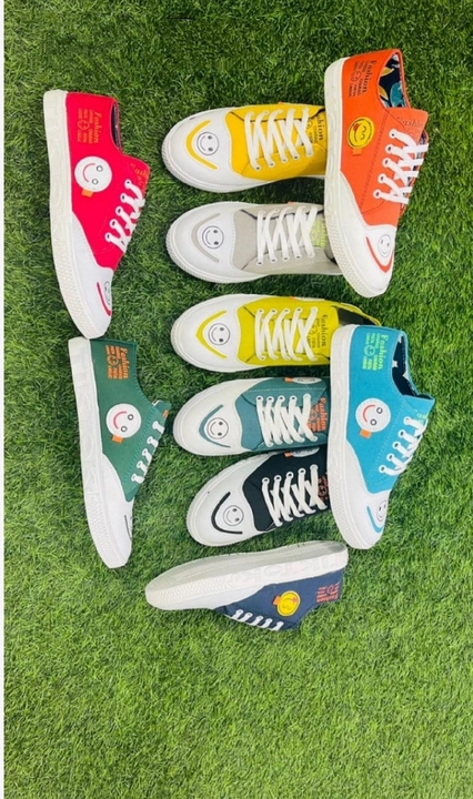 trendingCasual Shoes uploaded by Kardam Group India on 9/17/2022