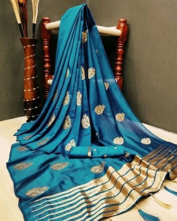 Dola silk saree  uploaded by Radha Rani collection on 9/17/2022