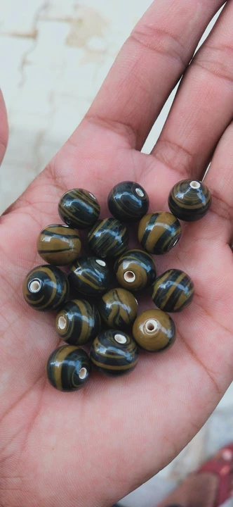 Shop Store Images of AZ Creation Beads 