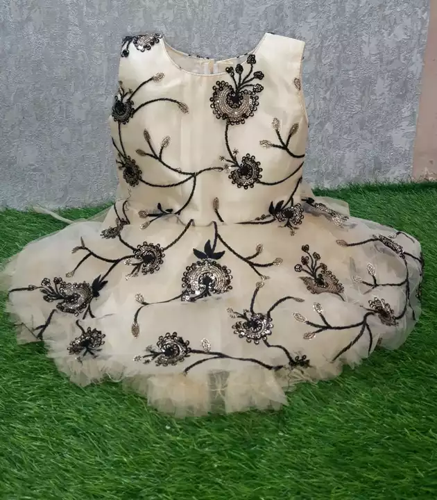 Product image with price: Rs. 180, ID: baby-party-wear-frock-a20d9ad1