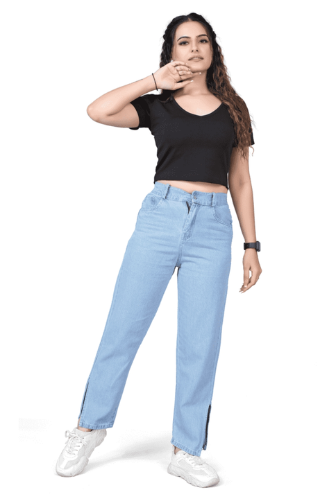 Mom fit mid rise rugged jeans uploaded by Trend Wala on 9/17/2022