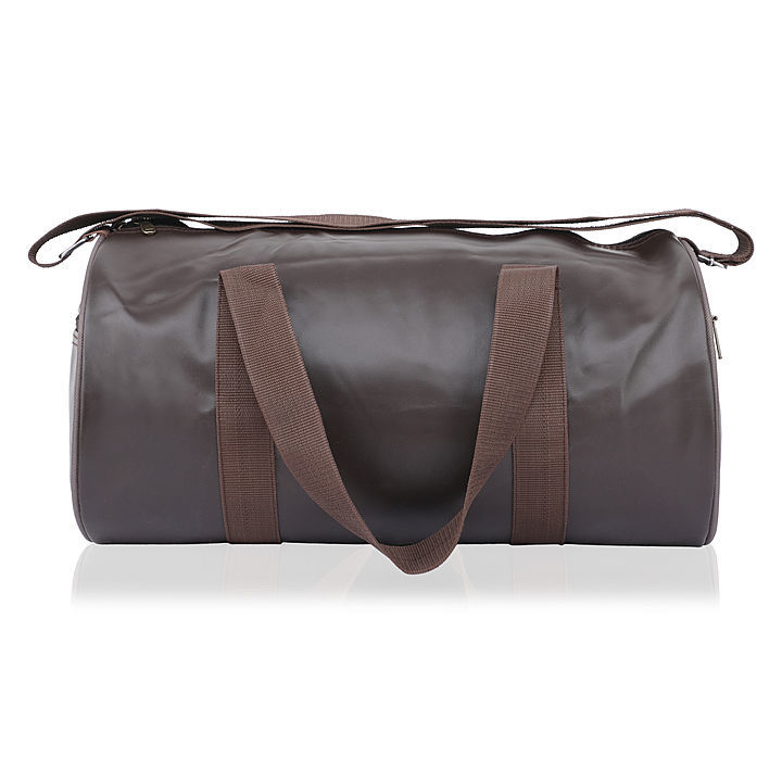 Brown Leather Duffel Bag / Gym Bag  uploaded by Wuzu on 12/19/2020
