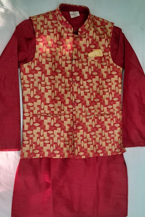 Kurta and jacket uploaded by Ayansh Marketing on 9/18/2022