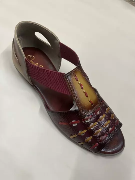 Ladies sandels uploaded by Adarsh shoe mart on 9/18/2022