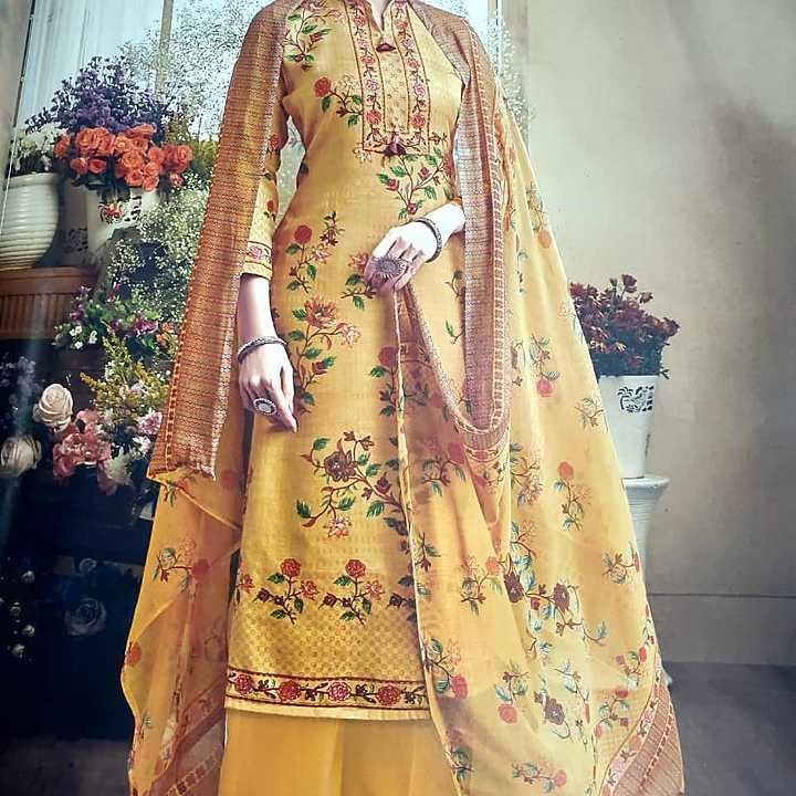 pushmina with shiffon dupatta uploaded by r's boutique on 12/20/2020