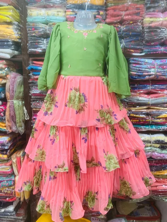Post image I want 100 pieces of Frock at a total order value of 25000. Please send me price if you have this available.