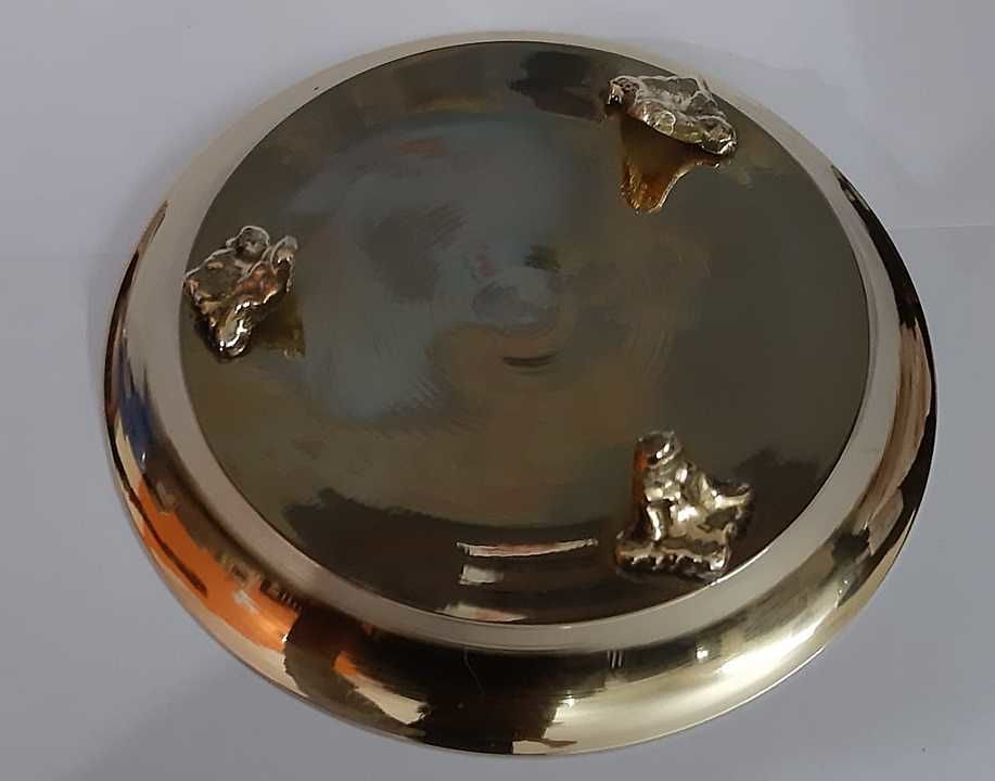 BRASS CASTED POOJA PLATE PAIDAR BORDERDAR 4" uploaded by business on 12/21/2020