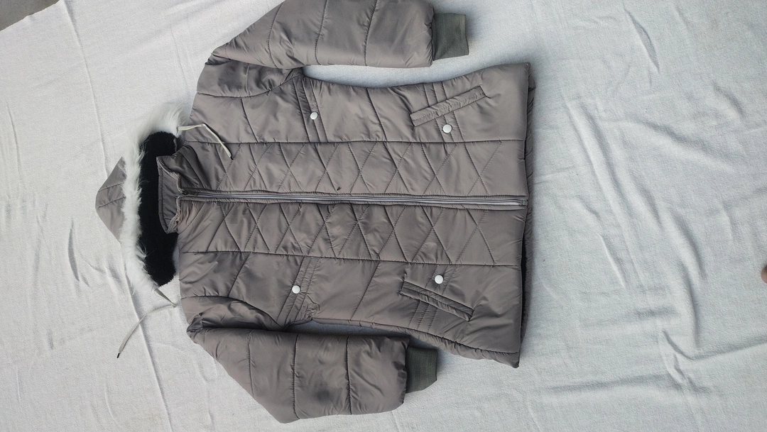 Ladies winter jacket xl uploaded by Sahara handloom on 9/19/2022