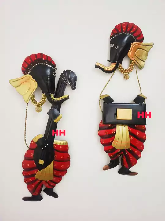 Red dhiti ganesha wall hanging pair  uploaded by The Diva Collection on 9/19/2022