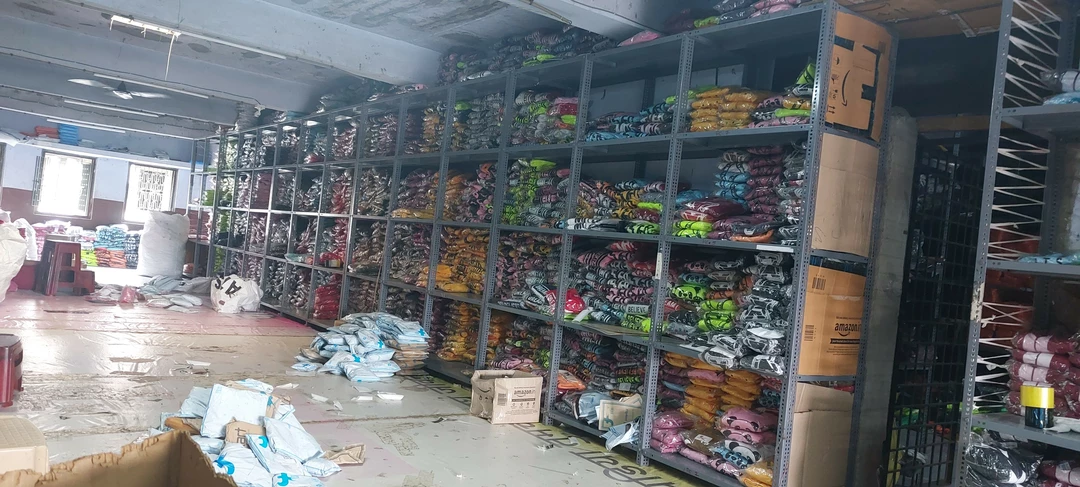 Warehouse Store Images of LADO LADI
