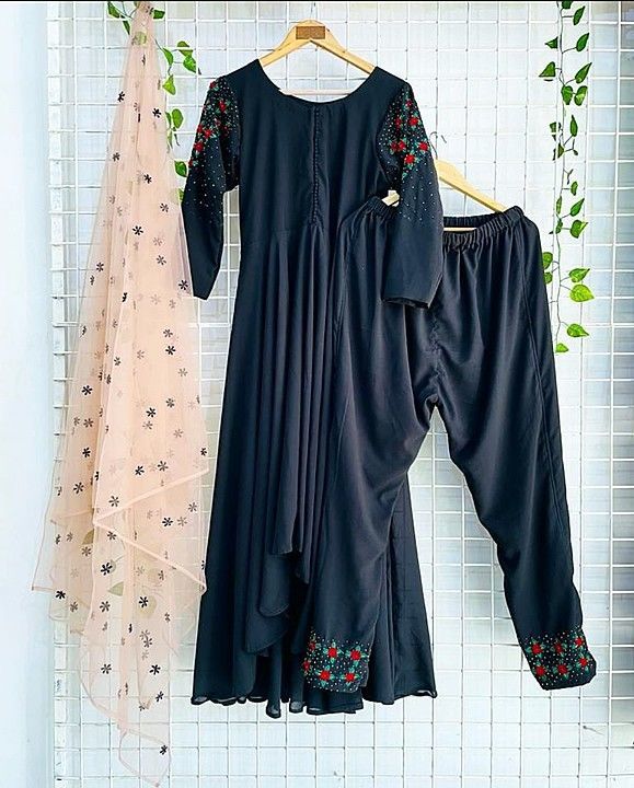 Diamend georgeated kurti with hand works  uploaded by business on 12/22/2020