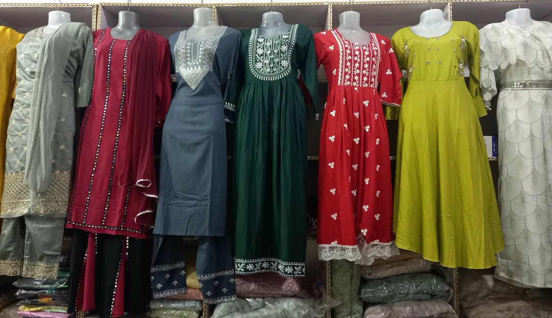 Shop Store Images of Readymade garment