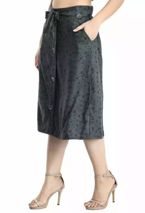 Heavy twill skirt uploaded by SnM Fashion on 9/24/2022
