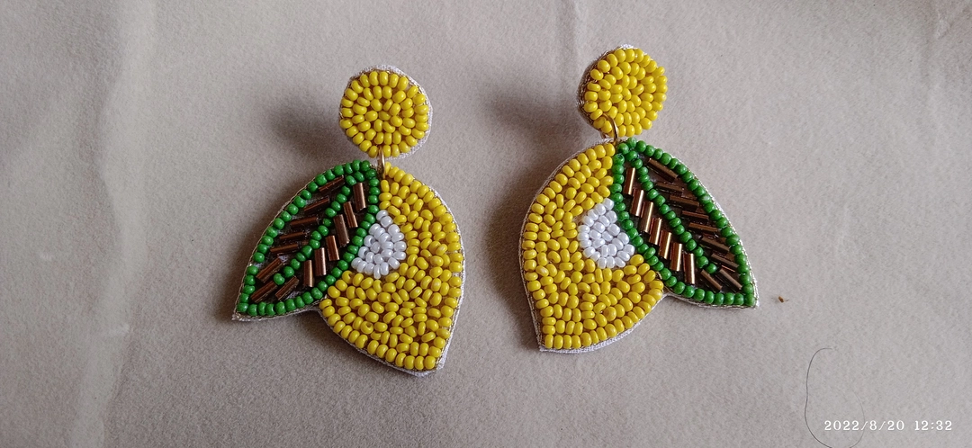 Lemon design earrings  uploaded by NEWLEAFA123 on 9/25/2022