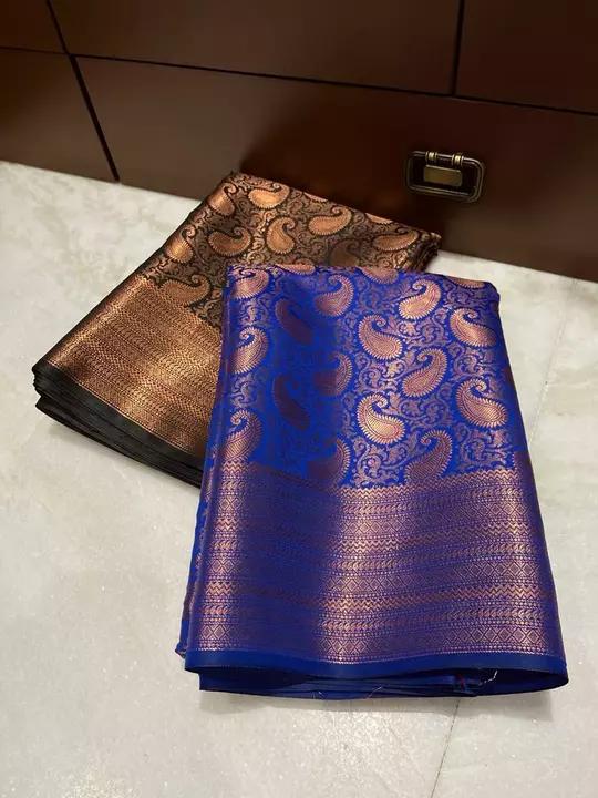 Banarasi Copper Zari Saree with Blouse  uploaded by business on 9/25/2022