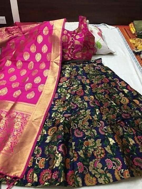 Floral Banarasi Lehnga uploaded by Gavya Fashion  on 12/27/2020