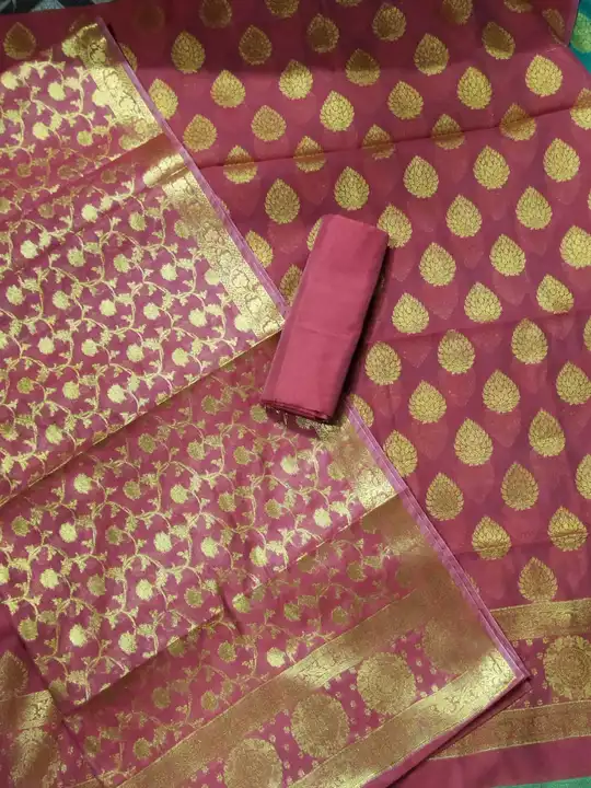 Banarasi cotton suit uploaded by MUNSHI SILK HOUSE on 9/25/2022
