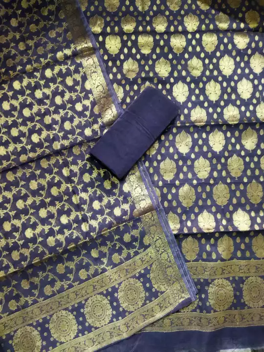 Banarasi cotton suit uploaded by MUNSHI SILK HOUSE on 9/25/2022
