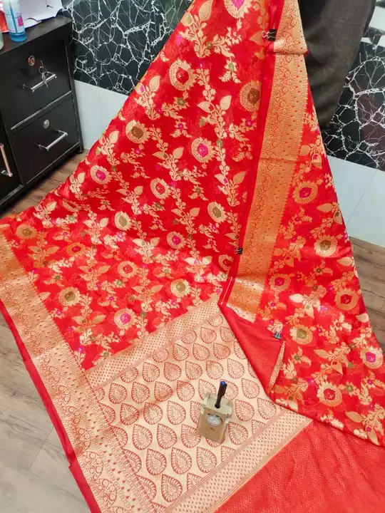 Post image Light  Soft &amp; Silky Sarees ❤️✨
SB Creations ❤️✌️
https://chat.whatsapp.com/HcBlfaby2xX6ce4RKiht0w
https://www.facebook.com/profile.php?id=100086136673143