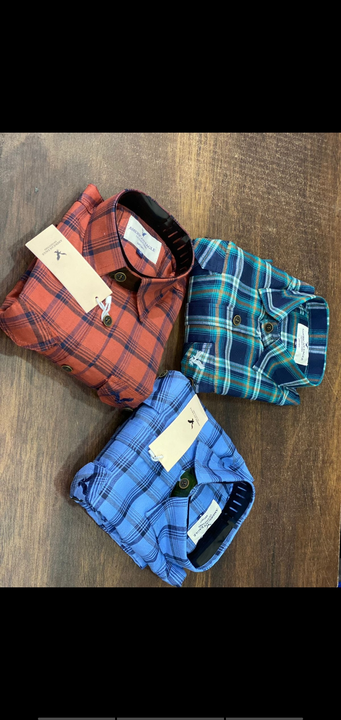 American Eagle check shirt uploaded by ®SEA OF STORY on 9/27/2022