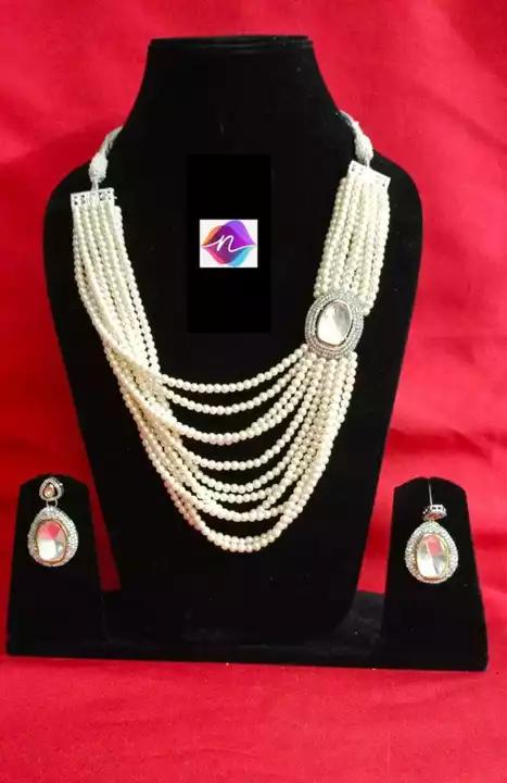 Beautiful Kundan Polki with Pearl  Necklace Set 😍  uploaded by Neetya.fashions  on 9/27/2022
