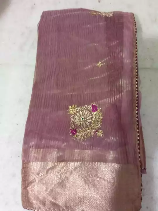 Product uploaded by Shree radha sarees on 9/27/2022