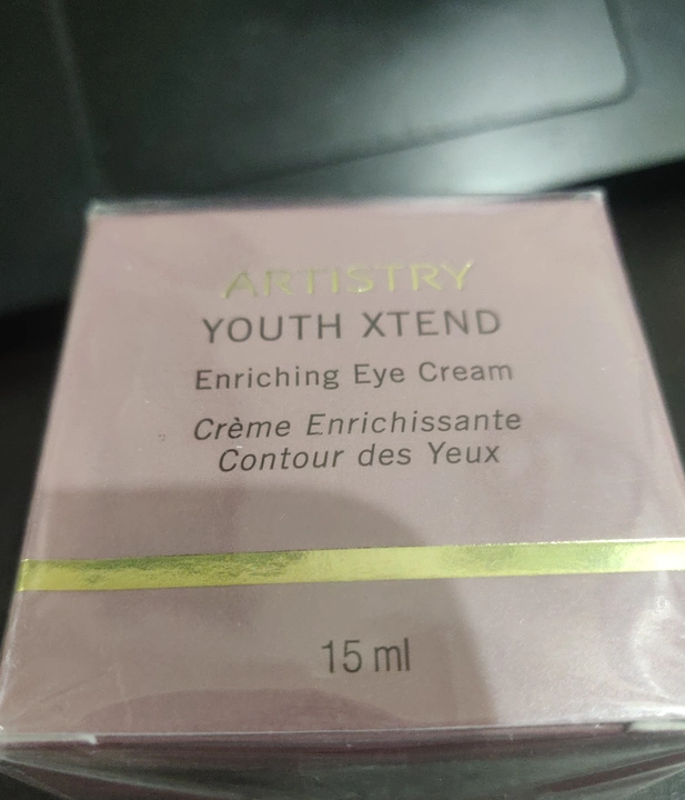 Artistry Youth extend eye creme uploaded by business on 9/27/2022