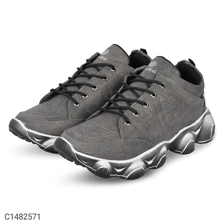 Men's shoes uploaded by business on 12/29/2020
