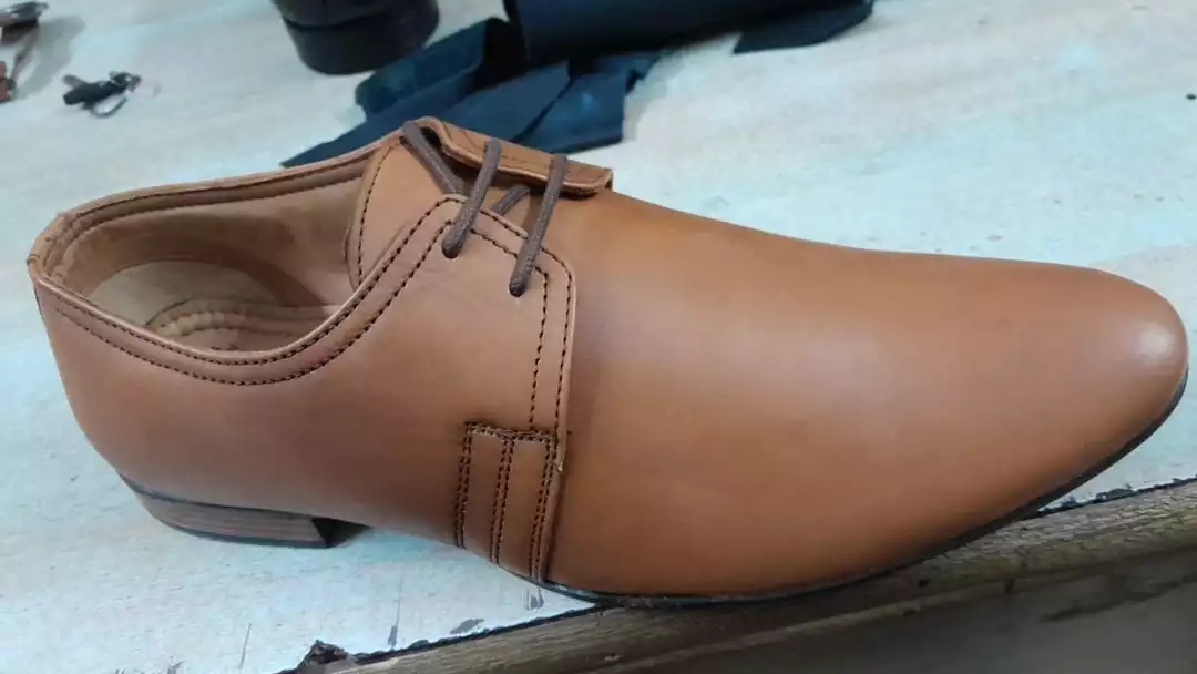Full Leather Shoes  uploaded by Anisha Enterprise's Agra on 9/29/2022