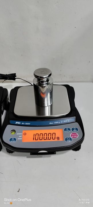 Post image Jeallery scale made in japan capacity 1200gm 10mg