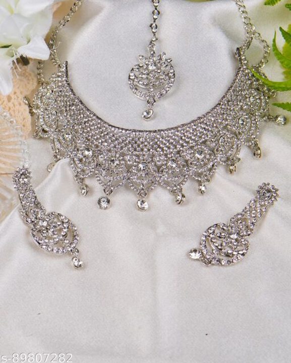 Choker Necklace with Maang Tikka Earrings uploaded by Retailer on 9/30/2022