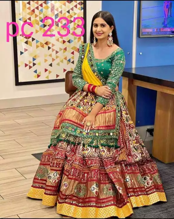 Avadh uploaded by Your fashion hub on 9/30/2022