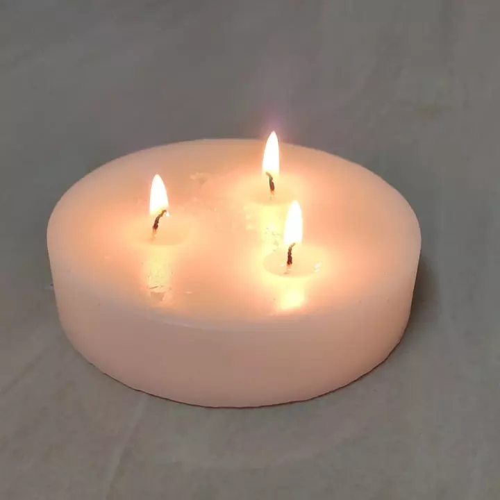 Multiple wick candles uploaded by RADHEY CANDLES AND DECORATIVES on 9/30/2022