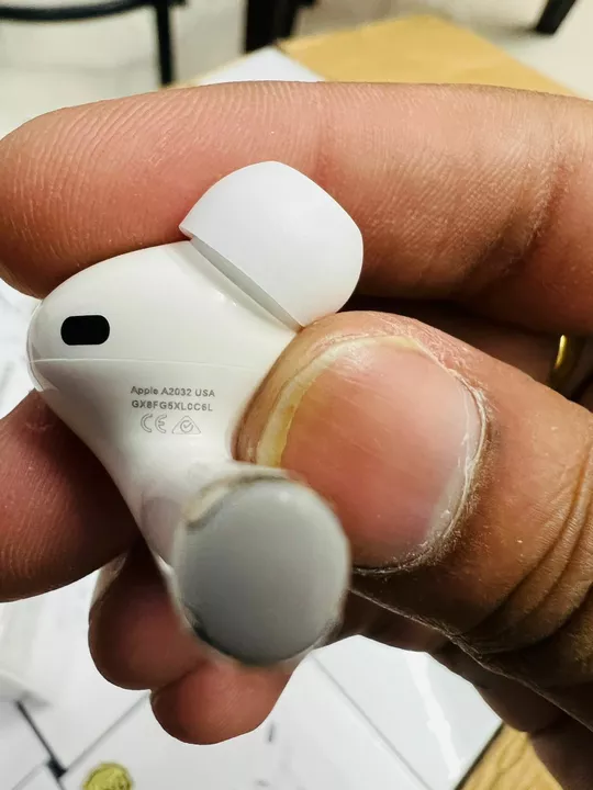 Airpods Pro USA with Active Noise Cancellation ANC working uploaded by Daily Gadgets on 10/1/2022