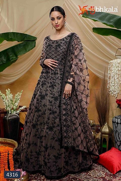 Exclusive Women Anarkali Suit uploaded by The ELEGANT FASHION on 1/1/2021