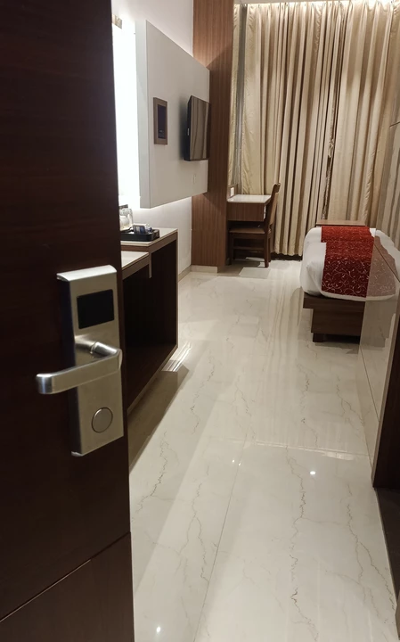 RFID Hotel Door Lock  uploaded by Sun And Shine Solution on 10/2/2022