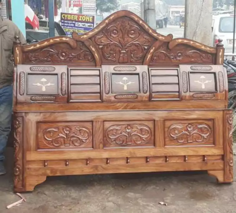 Fully Wooden Double Bed  uploaded by Royal Furniture on 10/2/2022