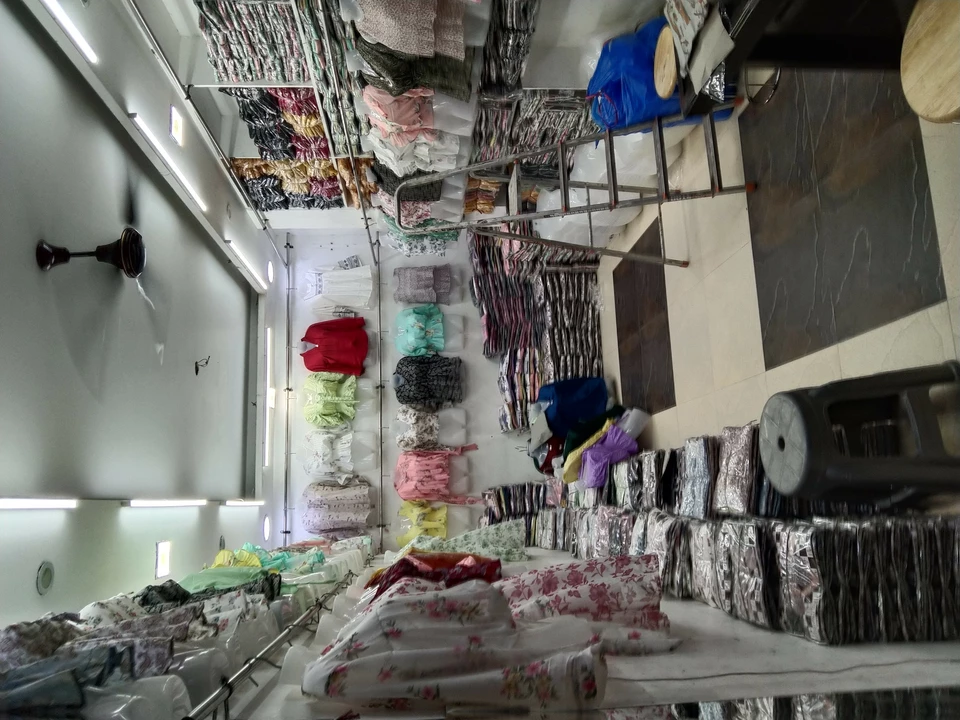 Shop Store Images of मिर्ची फैशन