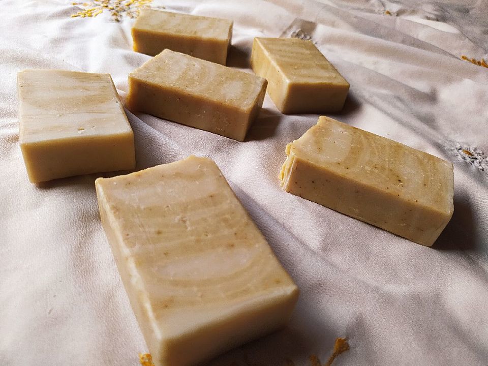 HONEYSUCKLE- cold process soap uploaded by Mushk - Nature in Bars & Bottles on 1/2/2021