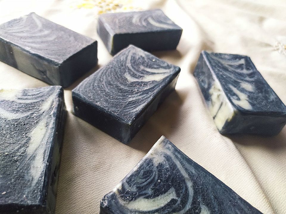 CHARCOAL MINT - cold process soap uploaded by Mushk - Nature in Bars & Bottles on 1/2/2021