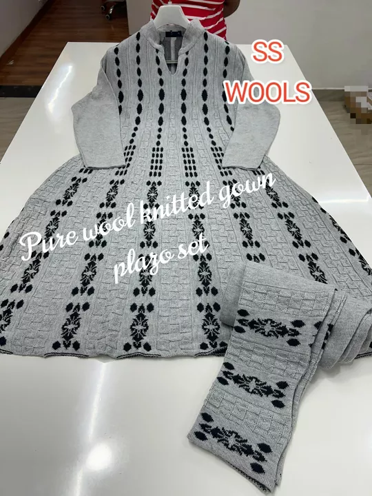 Product image of pure wool knitted frock leggi  set of 6 set wise avil only , price: Rs. 650, ID: pure-wool-knitted-frock-leggi-set-of-6-set-wise-avil-only-7263c84e