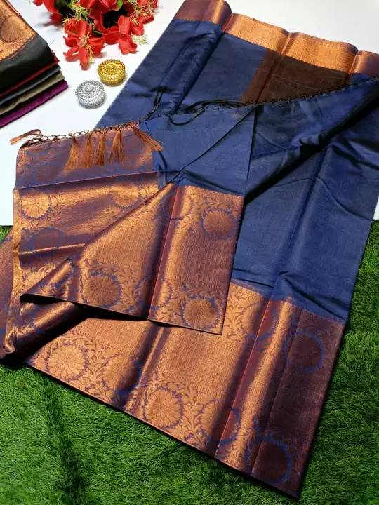 Product uploaded by Satrang Sarees on 10/3/2022