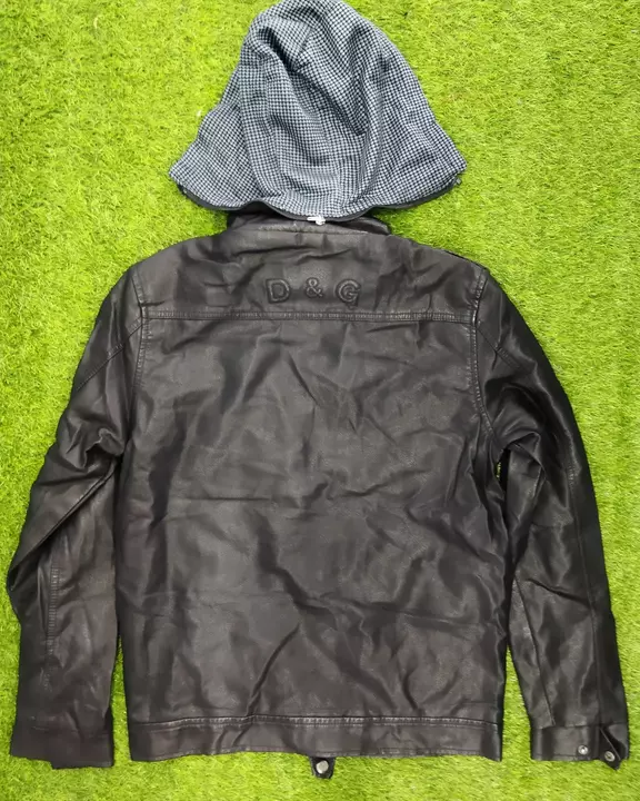 Product image of Black D&G Leather Denim jacket , price: Rs. 1333, ID: black-d-g-leather-denim-jacket-475a7ac2