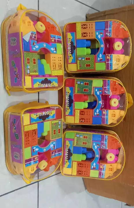 Dream castle blocks 125/psc uploaded by Home&kitchan and toys house on 10/3/2022