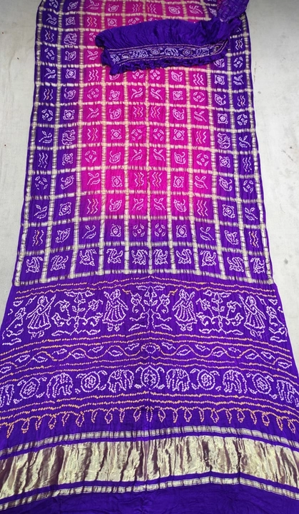 saree bandhani  pure gaji silk chex' rani and purple  uploaded by business on 10/4/2022