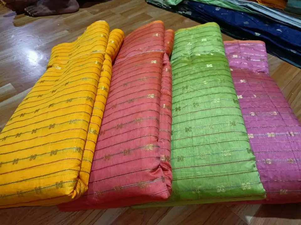 Product uploaded by Dayble saree and suit All meterial on 10/4/2022